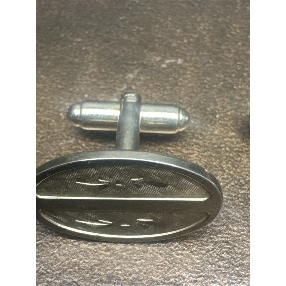 Vintage Oval Gold Tone Cufflinks‎ with Etching